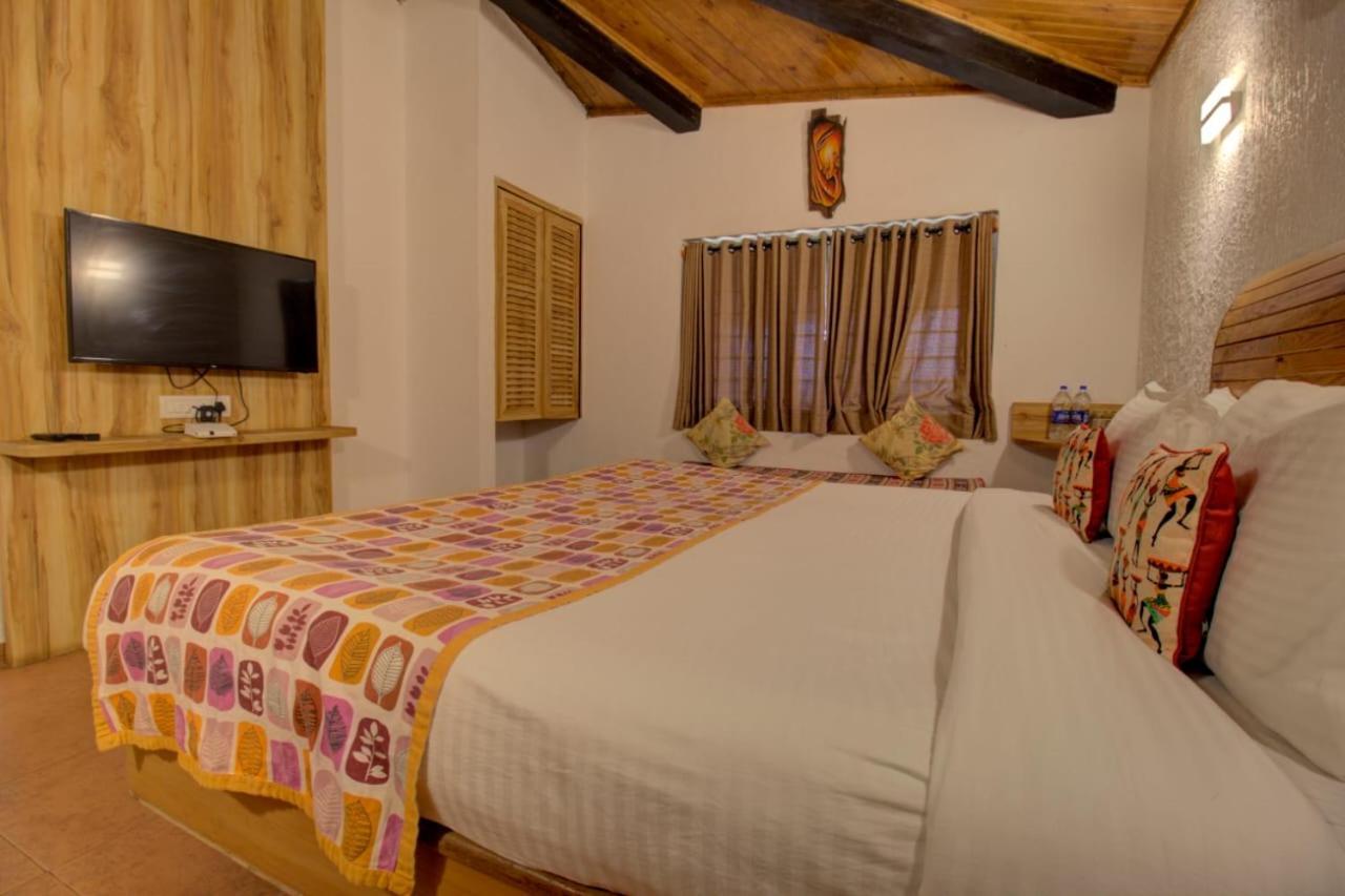 Anandvan Resort Bhandardara Exterior photo