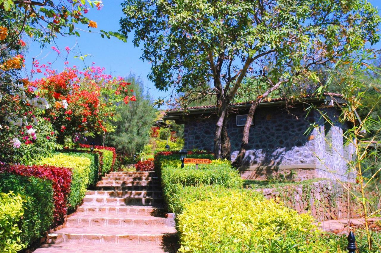 Anandvan Resort Bhandardara Exterior photo